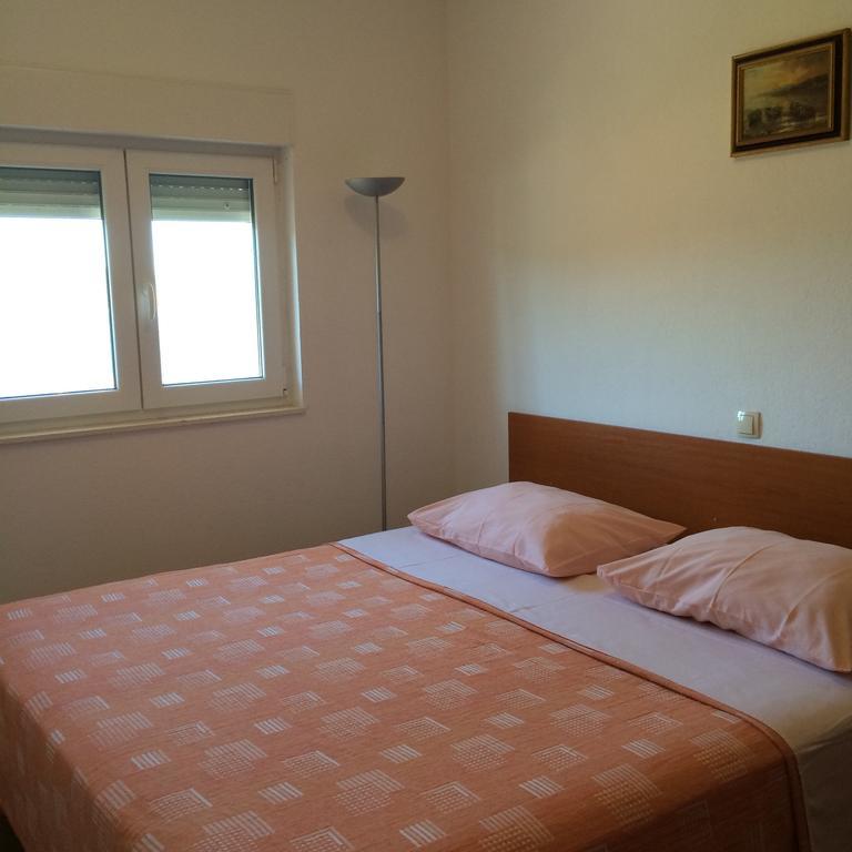 Apartments Pisac Ražanj الغرفة الصورة