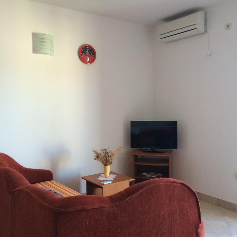 Apartments Pisac Ražanj الغرفة الصورة